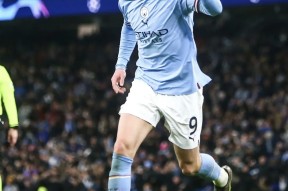 爱游戏-G2不断突破！，Ming连续十五场比赛得分超过刷新纪录上演精彩一战(dellr210不断重启)